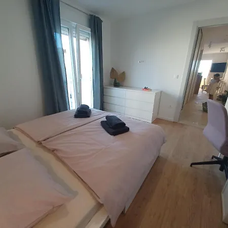 Appartamento Mare - Lovely Flat Few Steps Away From The Main Bus Station And Old Town *