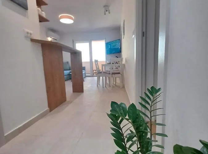 Mare - Lovely Flat Few Steps Away From The Main Bus Station And Old Town * Zadar